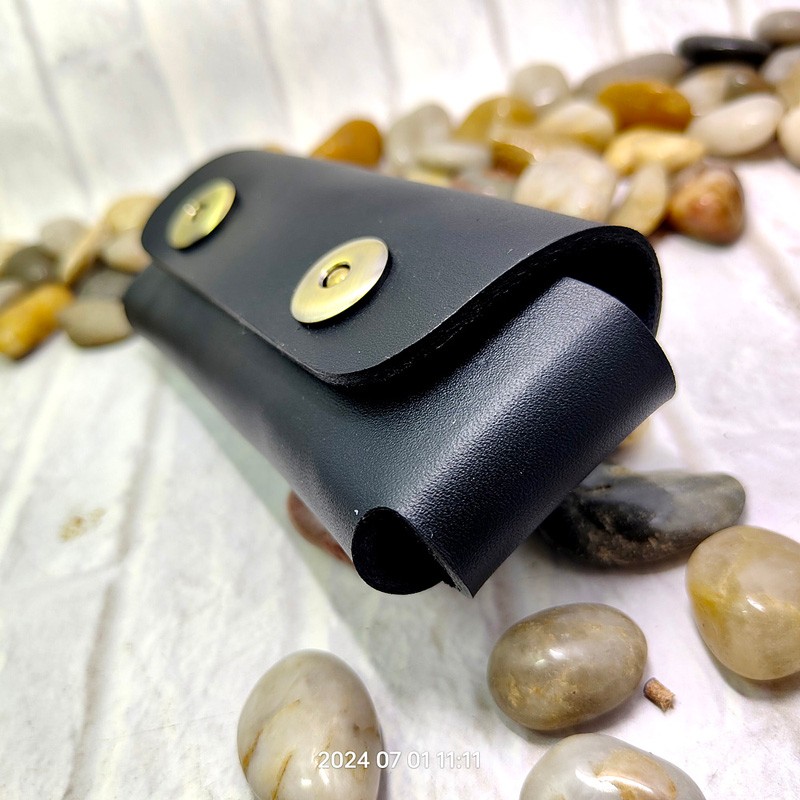 Horizontal Folding Knife Holst - đánh giá và giá Leatherwork Knives